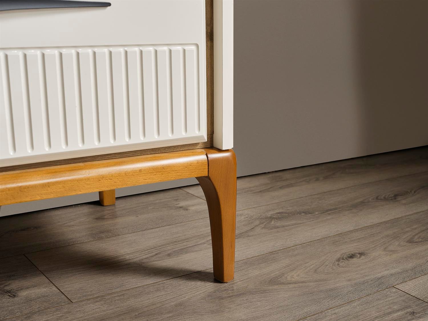 Dekorbizden Lorenze Tv Ünitesi