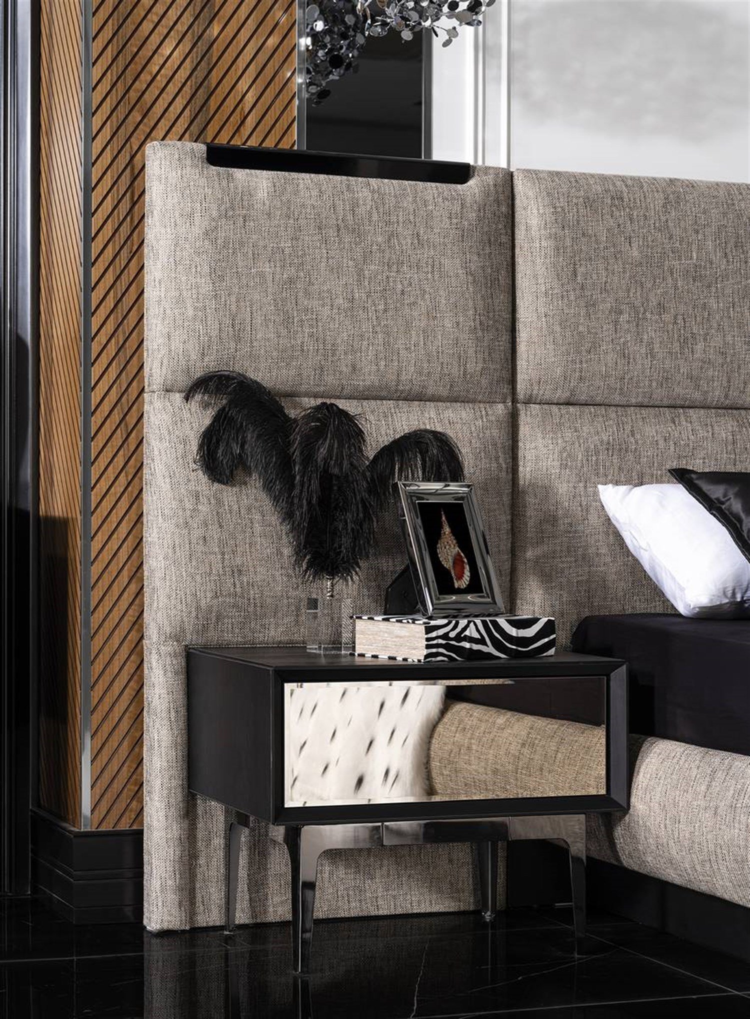 Dekorbizden Lucca Yatak Odası Komodin