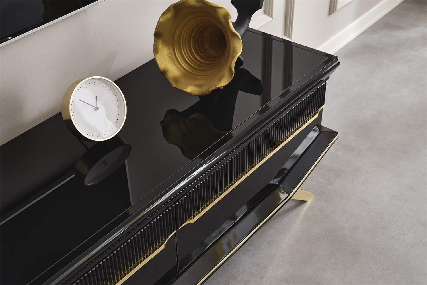 Dekorbizden Masarati Tv Ünitesi