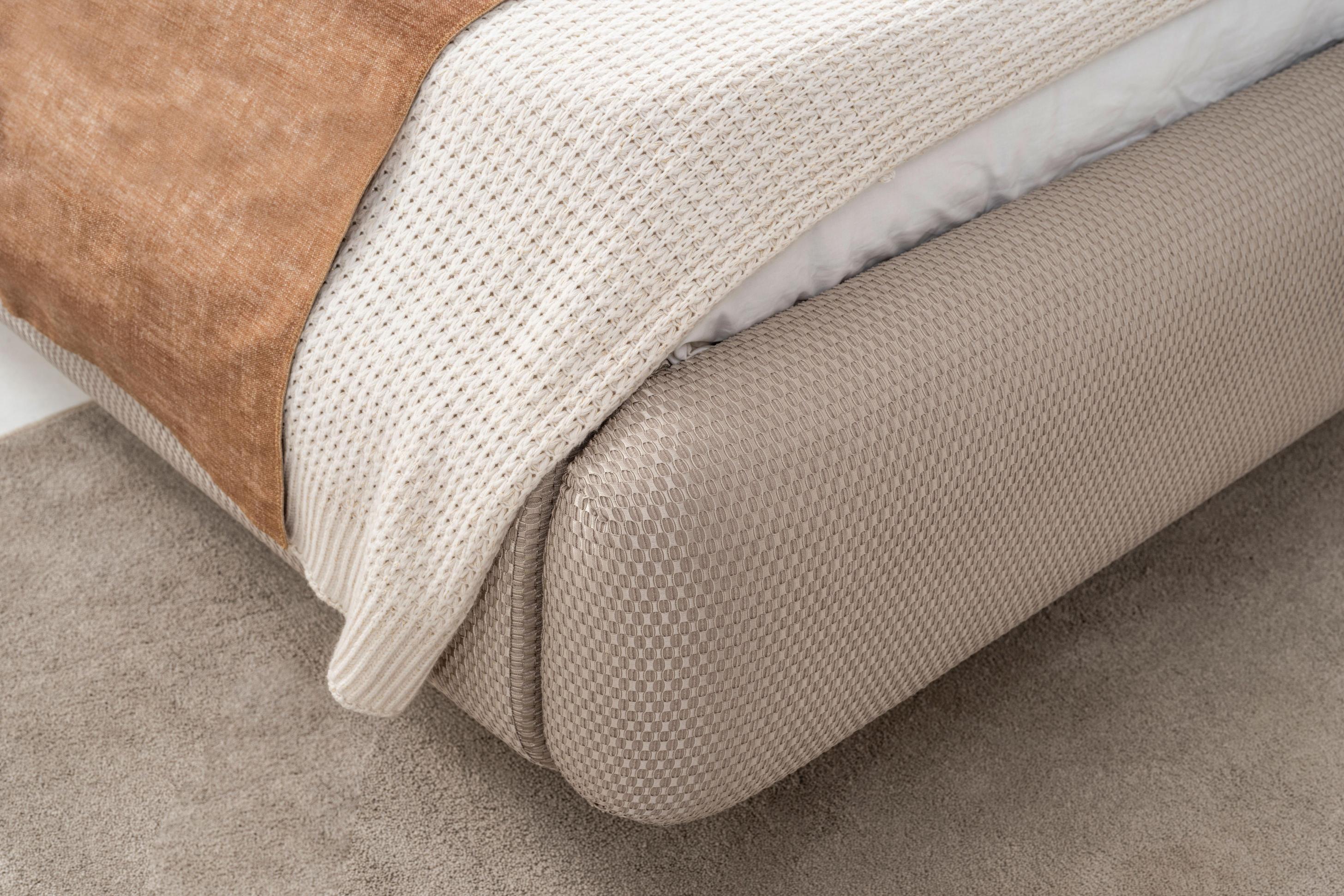 Dekorbizden Mona Lisa Yatak Odası Karyola