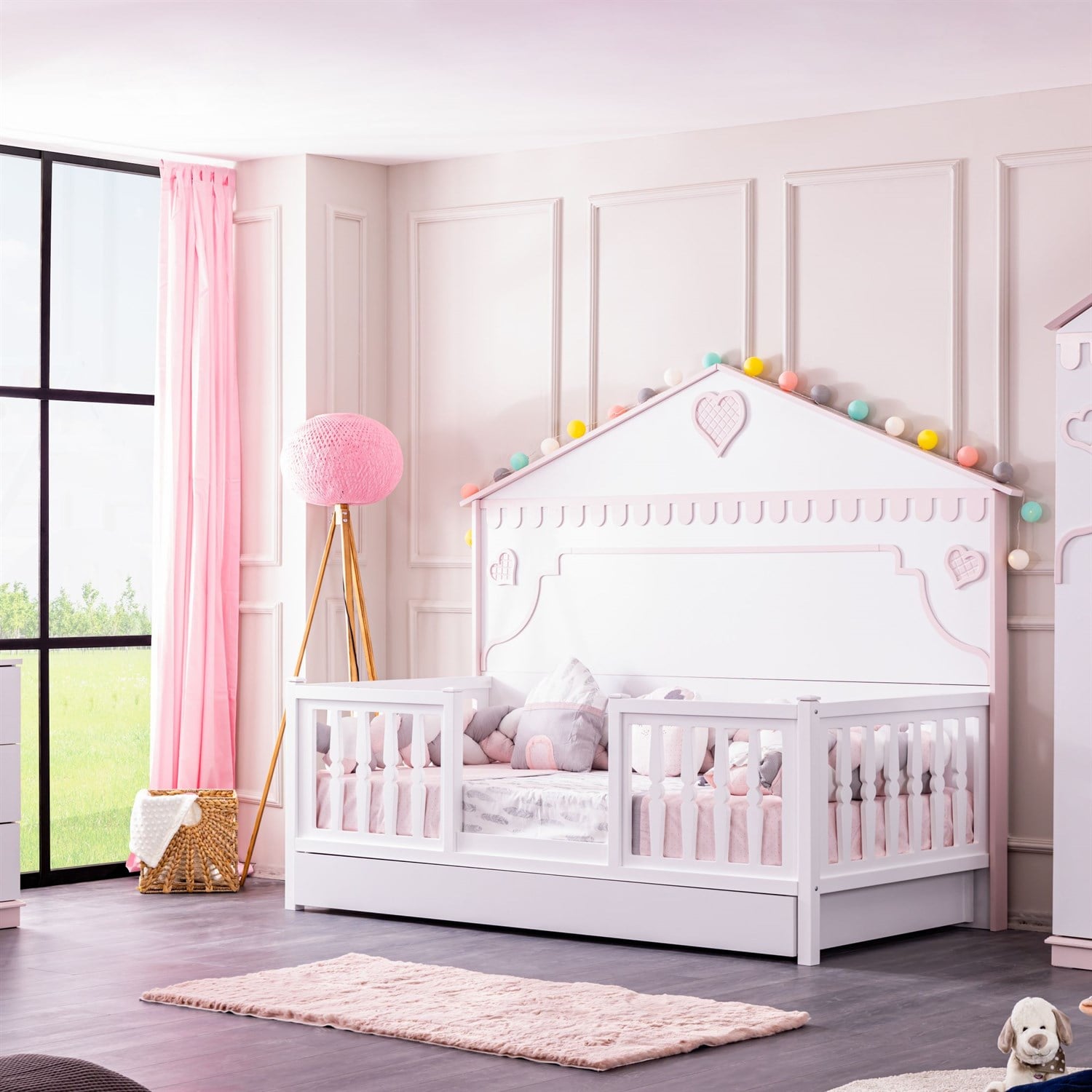 dekorbizden-rose-montessori-