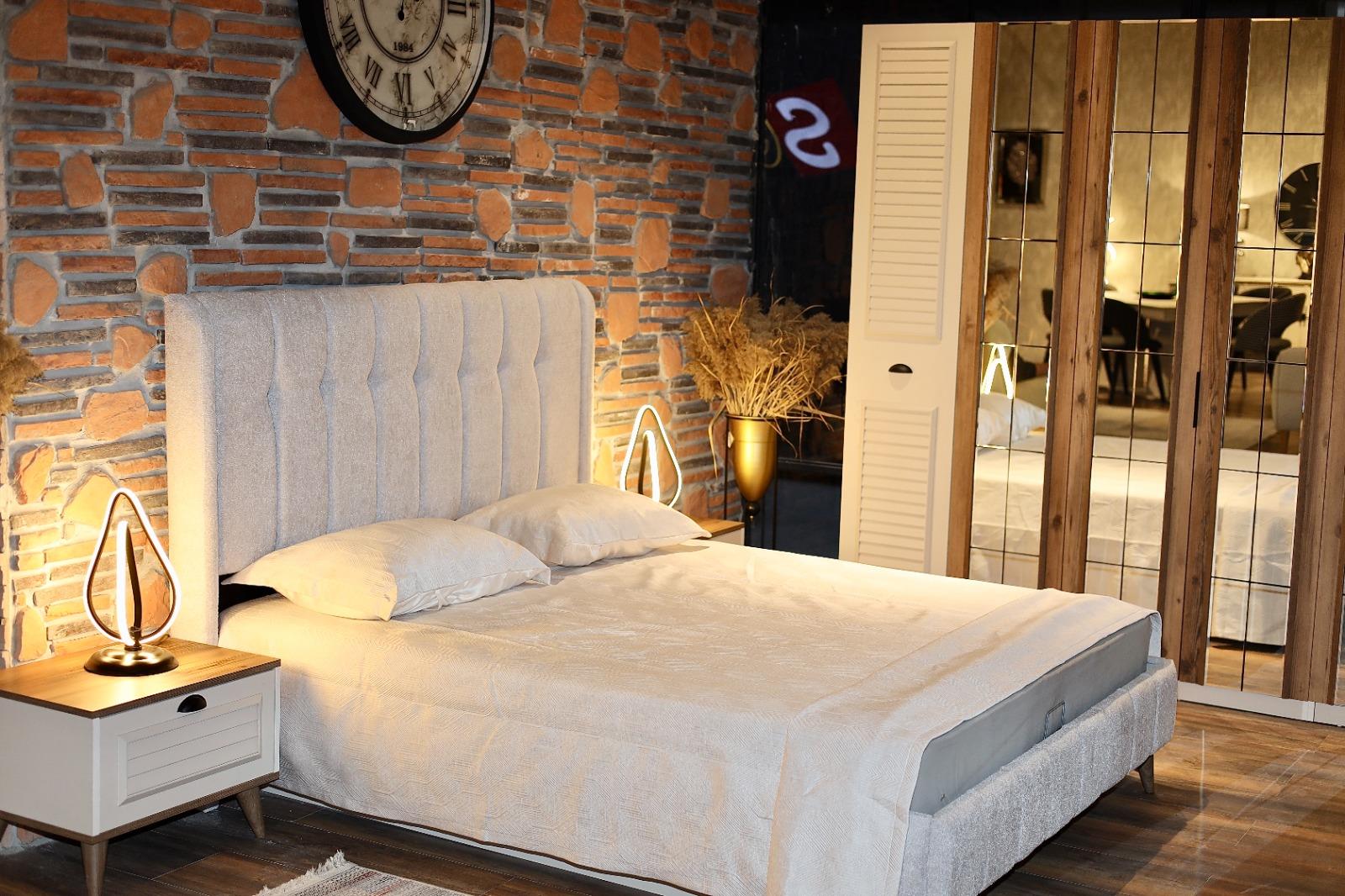 Dekorbizden Rota Yatak Odası Karyola