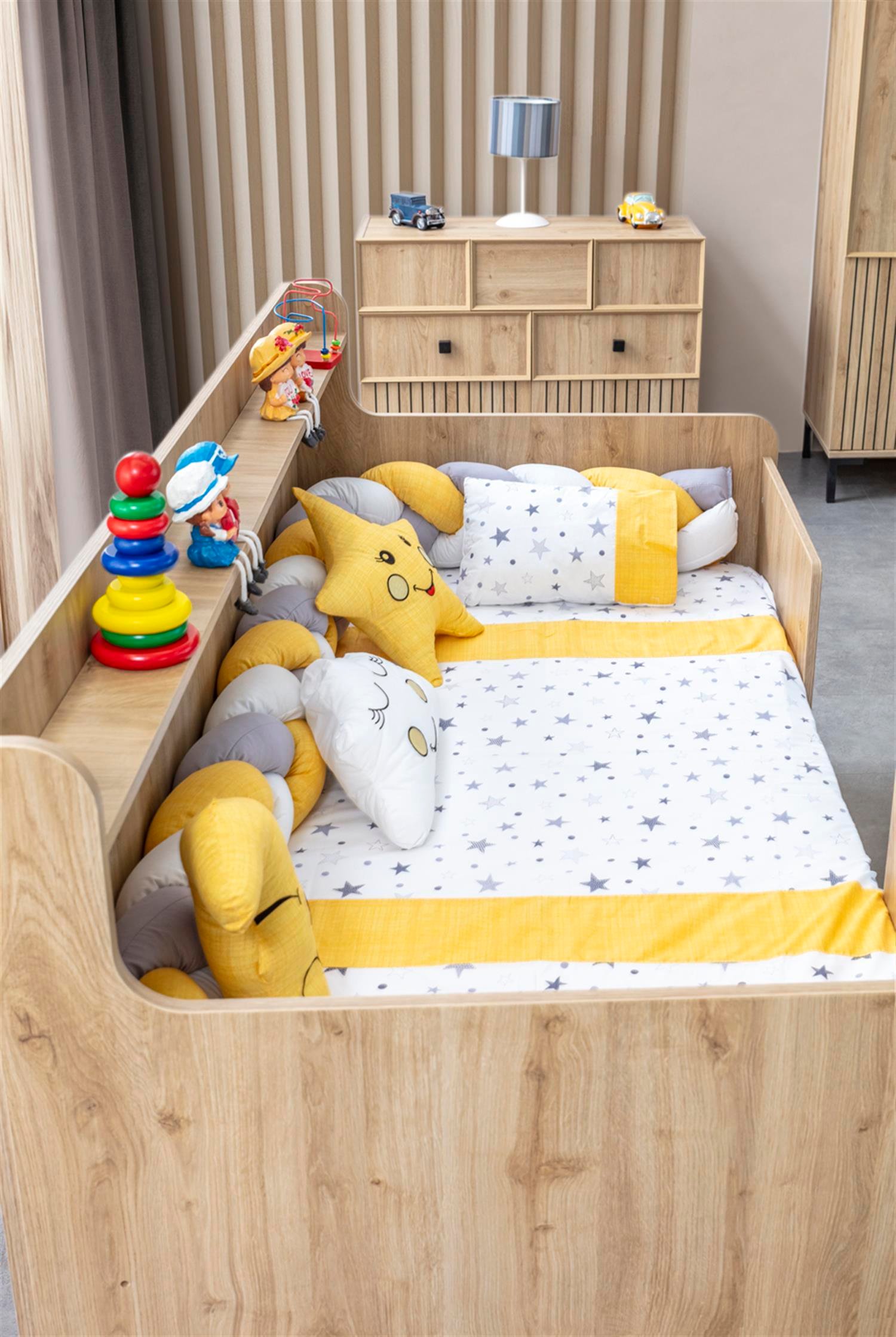 Dekorbizden Vega  Genç Montessöri
