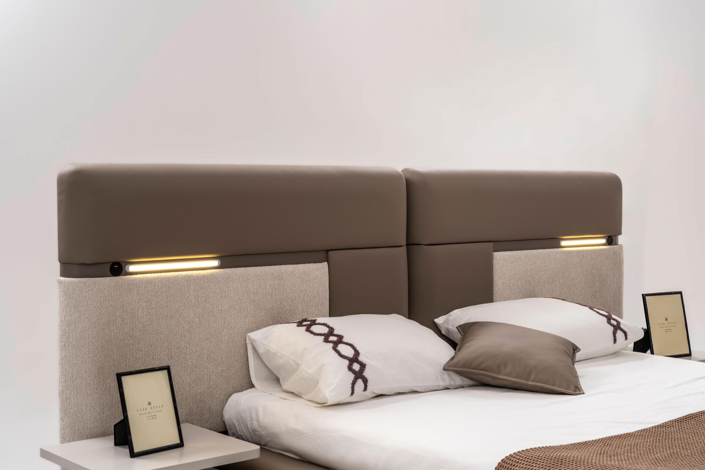 Dekorbizden  Yatak Odası Karyola