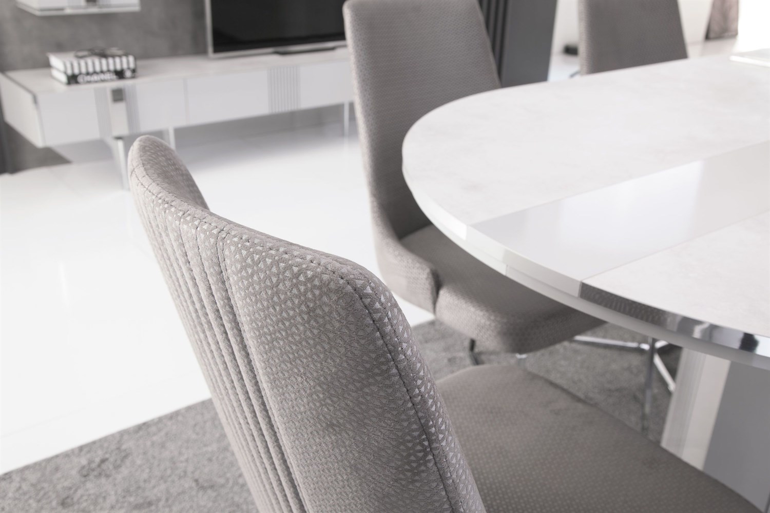 Verona Yemek Masası