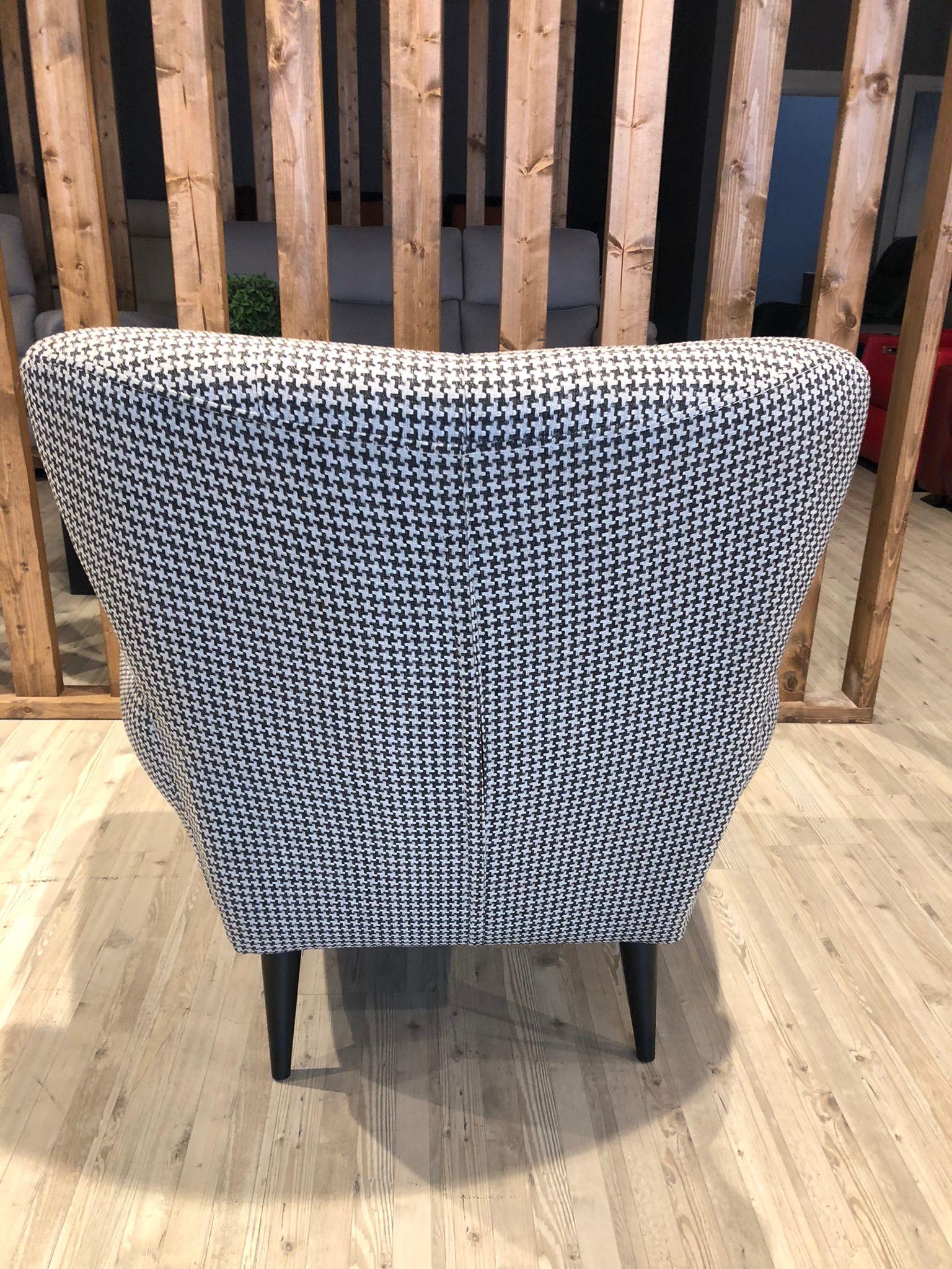 Kaz Ayağı Retro  Berjer 