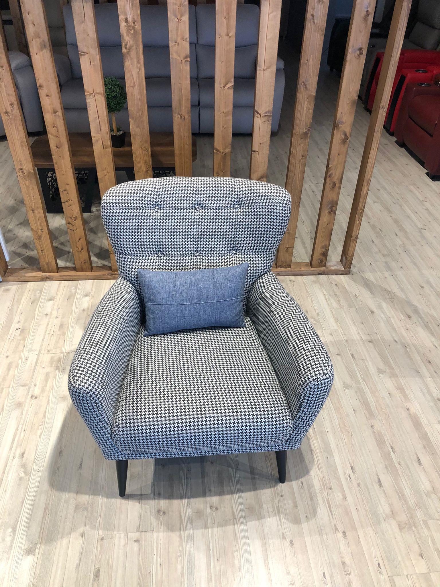 Kaz Ayağı Retro  Berjer 