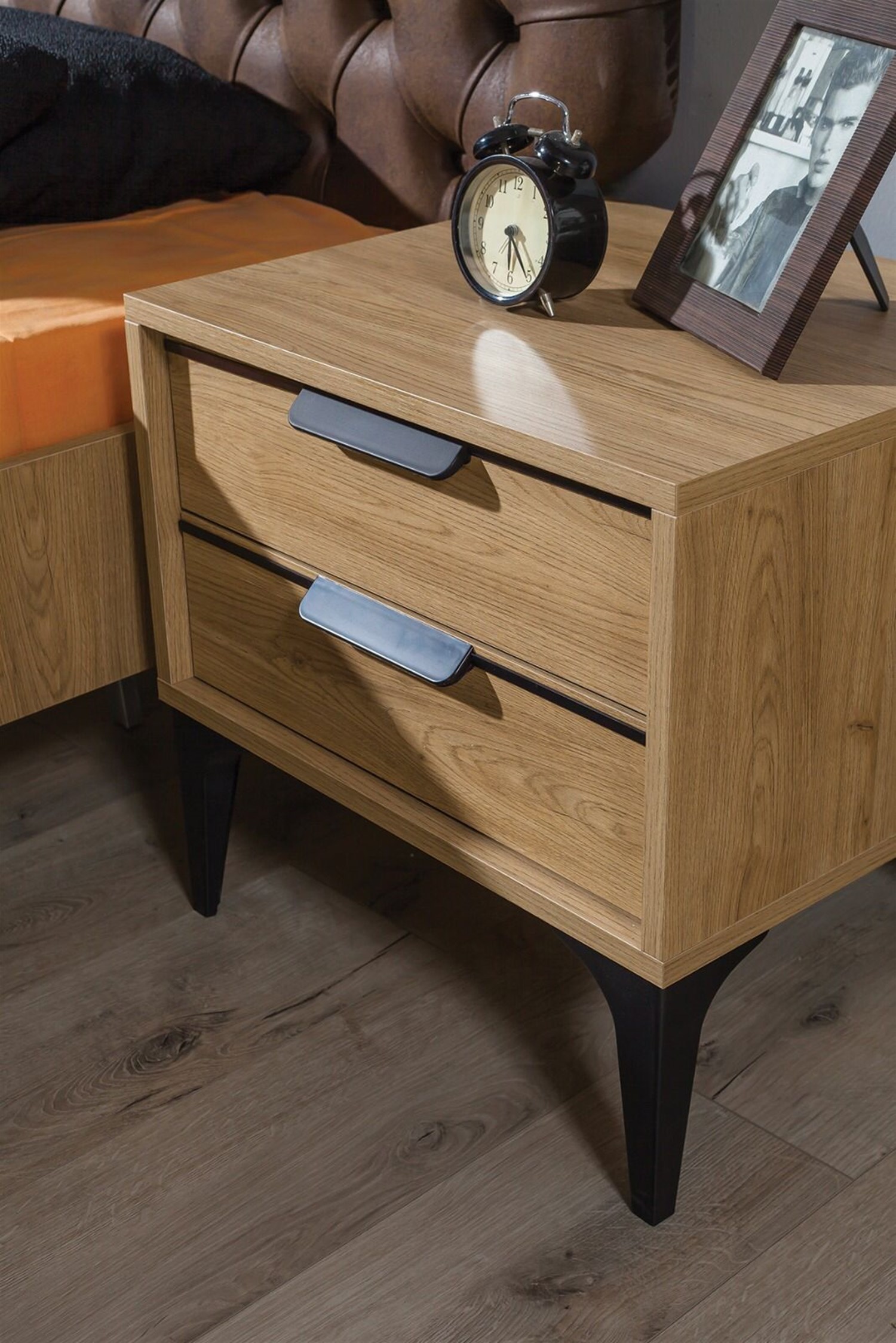 Kolezyum Genç Odası Komodin