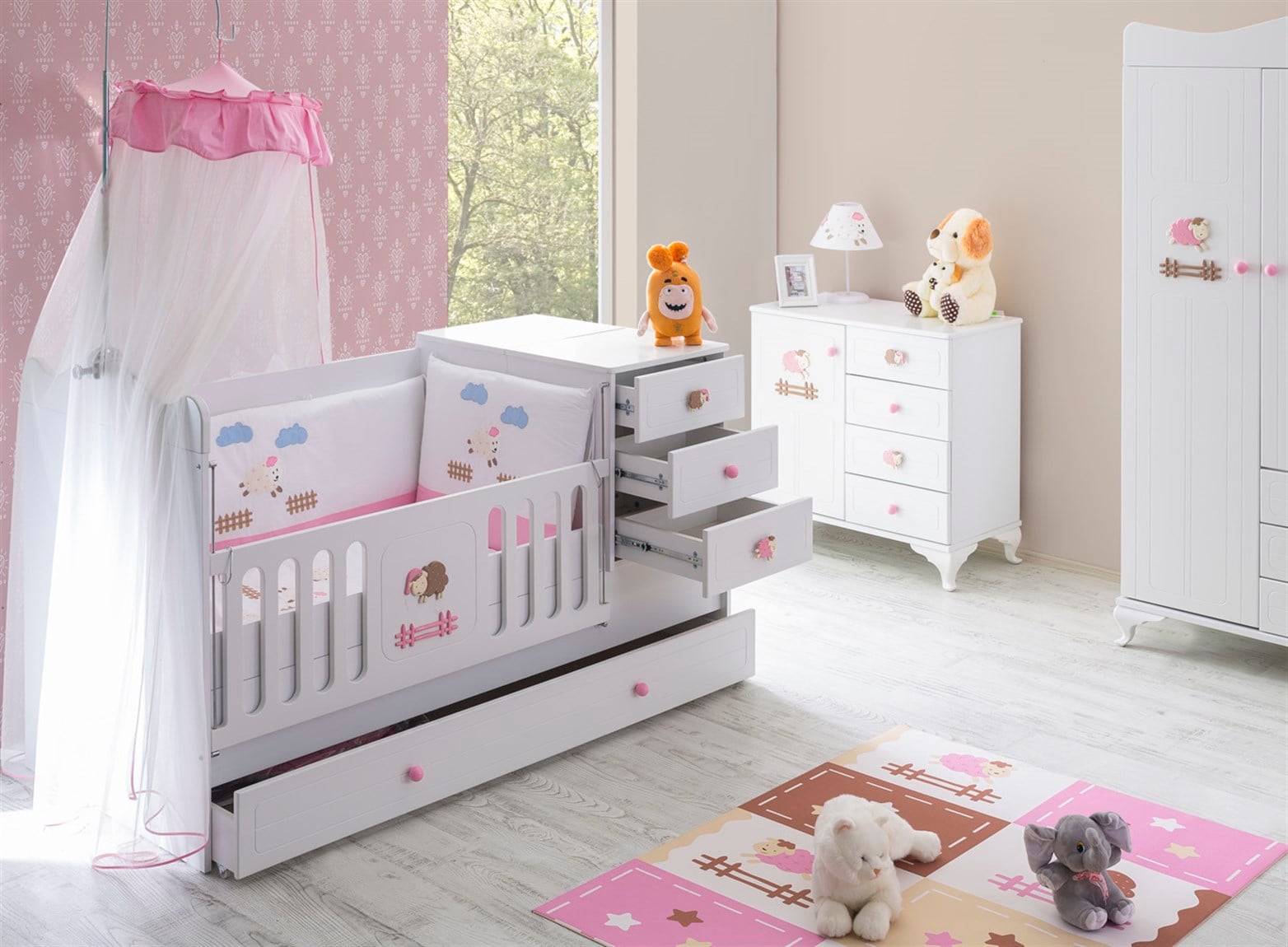 Kupon Pembe Kuzulu Bebek Odası Takımı