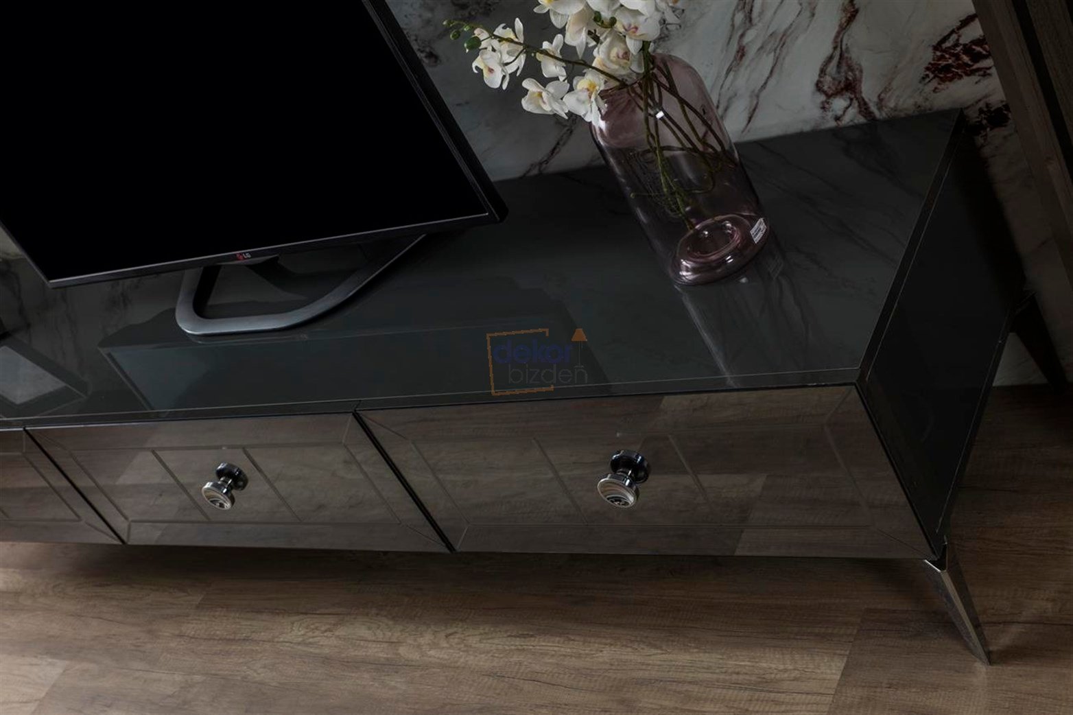 Lexus Tv Ünitesi Gri