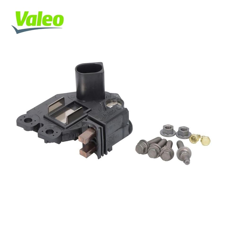 VALEO 12V KÖMÜRLÜ KONJEKTÖR SOKETLİ TEK FİŞ (150 A/180 A) (COM/BSS)