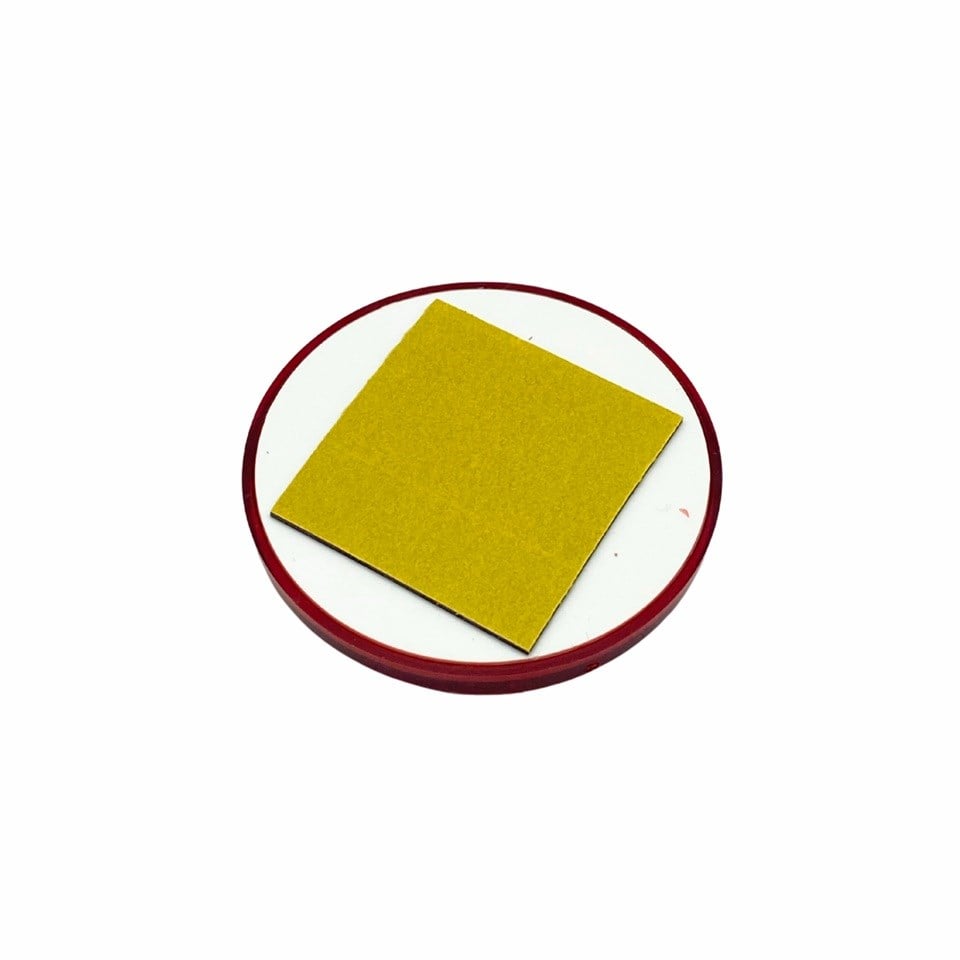 YUVARLAK REFLEKTÖR DELİKLİ KIRMIZI (60 MM)