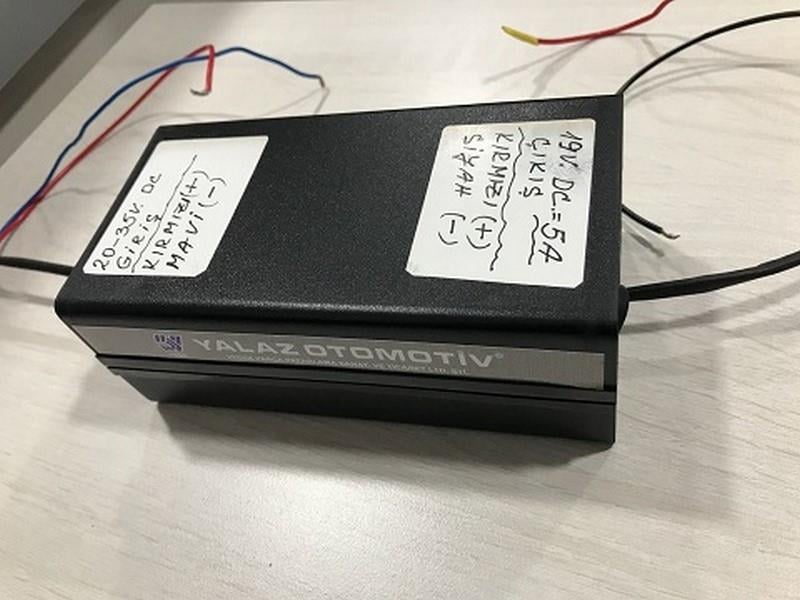 20V-35V DC GİRİŞ/19V DC ÇIKIŞ KONVERTÖR (VOLTAJ DÜŞÜRÜCÜ) (TRAFO) 5 A (ANAHTARLI-KUTULU)