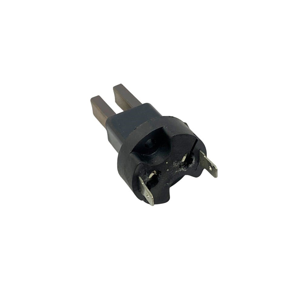ALTERNATÖR KÖMÜR YUVASI (DELCO-LUCAS-PRESTOLITE TİPİ) (SİYAH) (2 FİŞ)