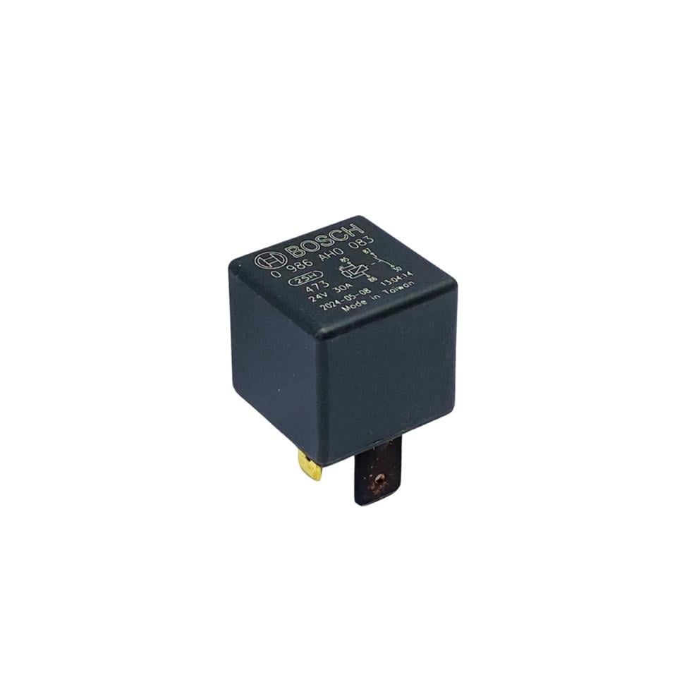 BOSCH 24V RÖLE 4 UÇLU 30 A (70 A TİPİ) (2 UÇ KÜÇÜK / 2 UÇ BÜYÜK) (6.3 MM / 9.5 MM) (30-85-86-87)