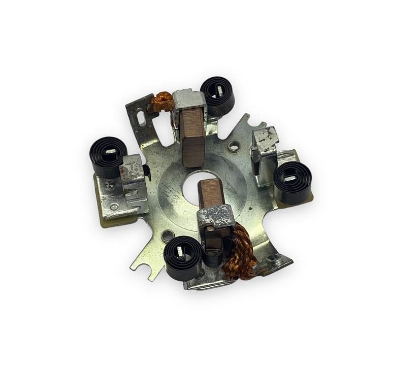 12V MARŞ KÖMÜR YUVASI MAKO TİPİ BMM (4 KÖMÜRLÜ) (BSX-86/87 KÖMÜRLÜ)