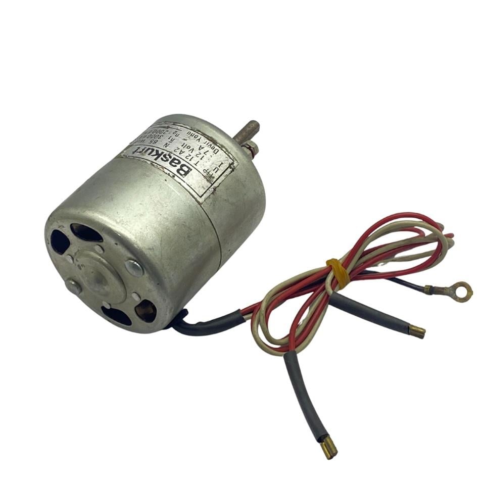 BAŞKURT 12V KALORİFER MOTORU ÇİFT DEVRE (SAĞ DÖNÜŞ) (65W/2000-3000 DEVİR/7A)