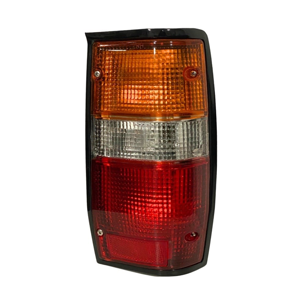 DEPO STOP LAMBASI SİYAH (DUYLU) MITSUBISHI L200 (1986-1996) SAĞ