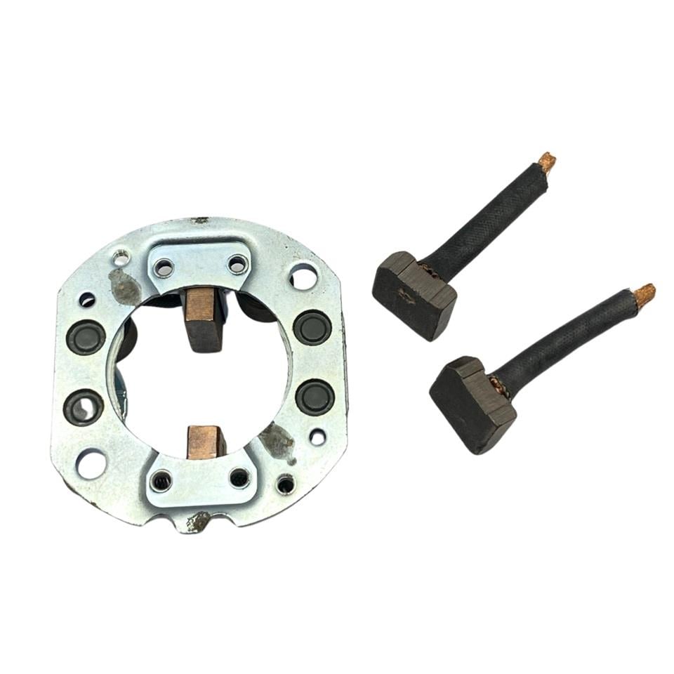 24V MARŞ KÖMÜR YUVASI HITACHI TİPİ (4 KÖMÜRLÜ) ISUZU NKR/NPR