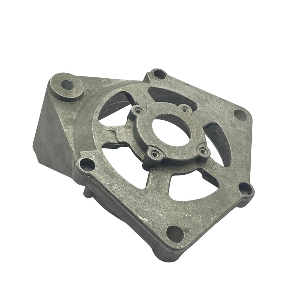 ALTERNATÖR ÖN KAPAK BOSCH TİPİ 35 A (3 SAPLAMA) BMC DEV FATİH/PROFESYONEL-JOHNDEERE-NEW HOLLAND