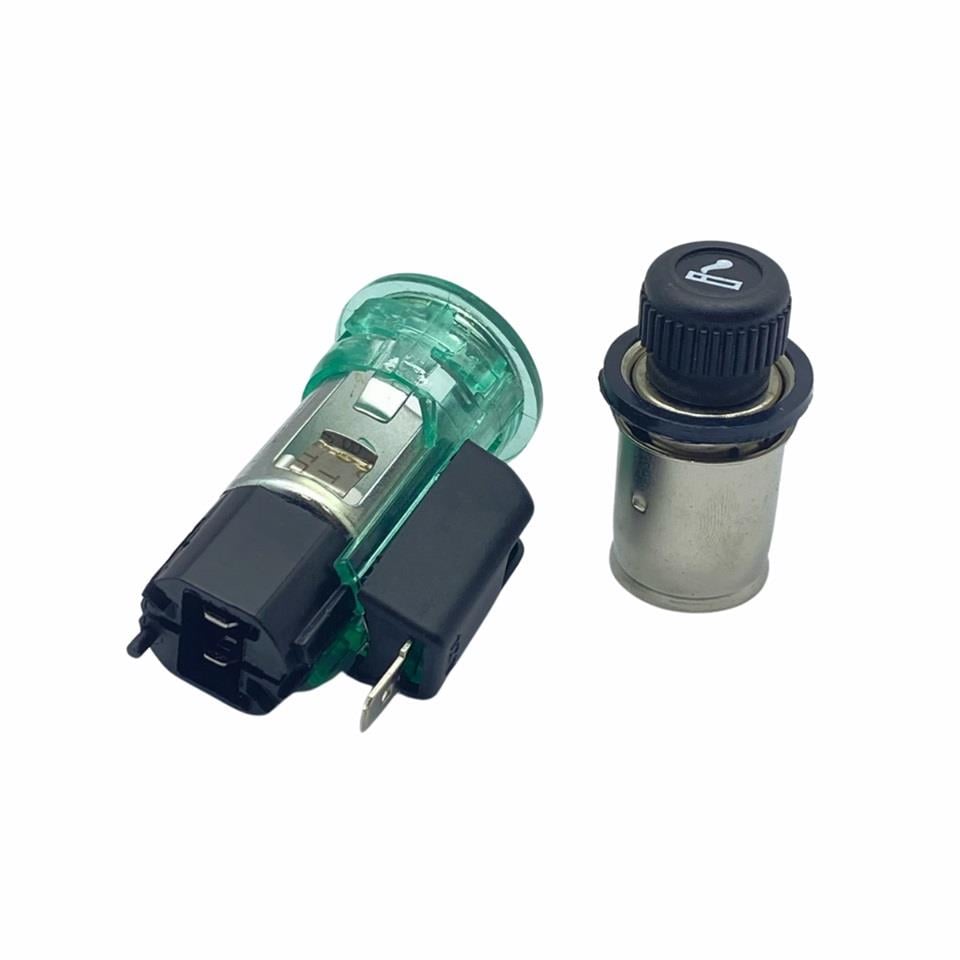 ÜSTÜN 12V ÇAKMAK KOMPLE ISUZU-RENAULT R9/R11 (YEŞİL)