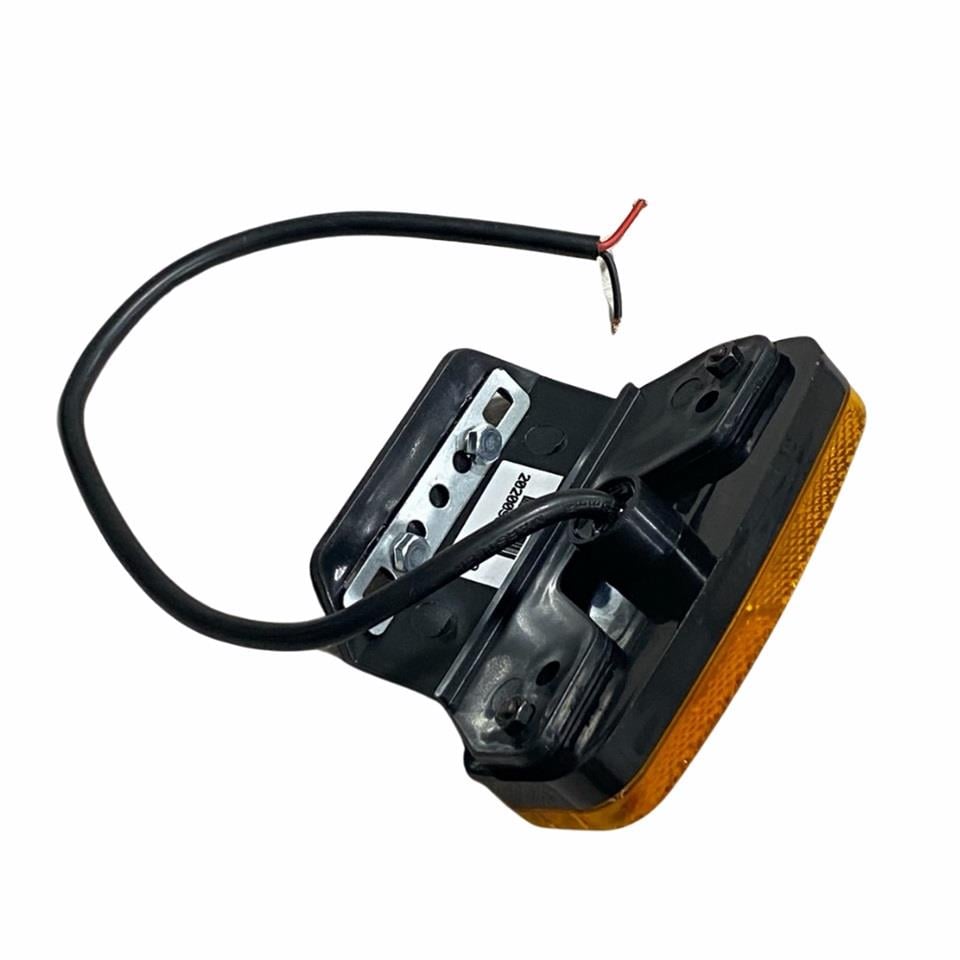 24V DORSE YAN SİNYAL LAMBA SİDE MARKER (3 LEDLİ) (DIŞA BAĞLANTI) (OVAL) (110*50 MM)