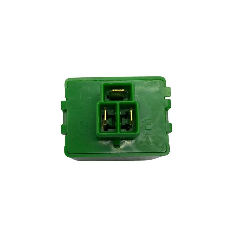 12V ELEKTRONİK FLAŞÖR JAPON TİPİ (3 FİŞ) (L-B-E) (81980-22070) TOYOTA HILUX