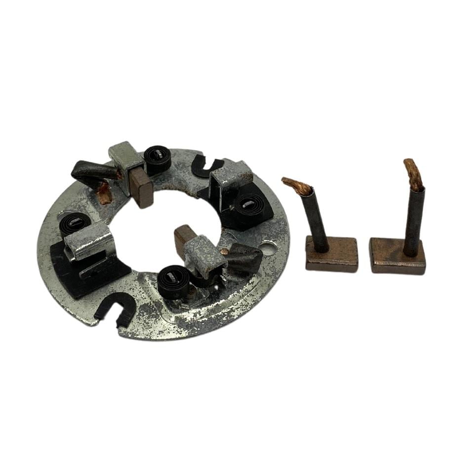 MARŞ KÖMÜR YUVASI MAKO TİPİ (4 KÖMÜRLÜ) FORD TAUNUS/P100-RENAULT R9-TOFAŞ DOĞAN/KARTAL/ŞAHİN 1600