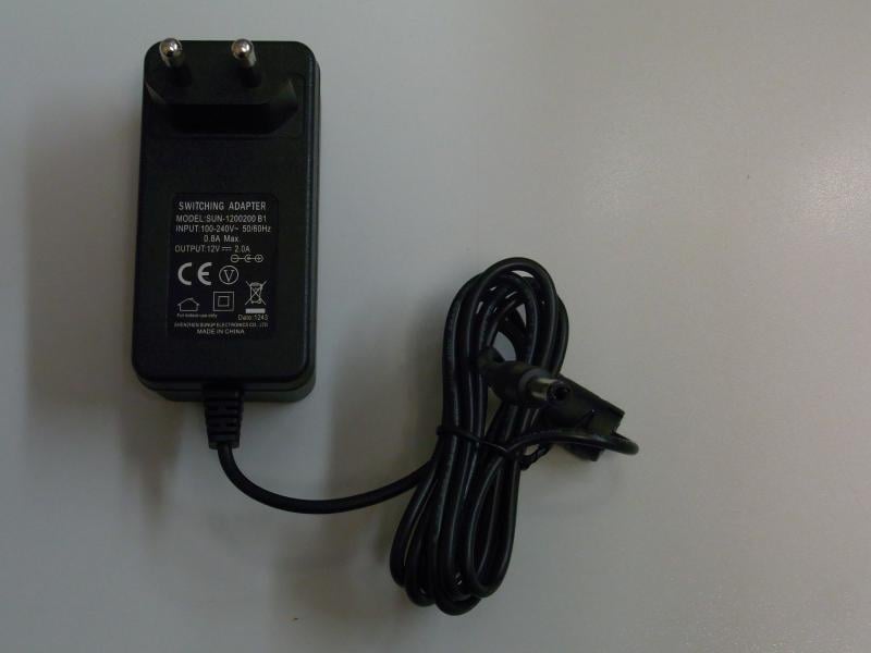 110V-240V AC > 12V DC ADAPTÖR 2 A