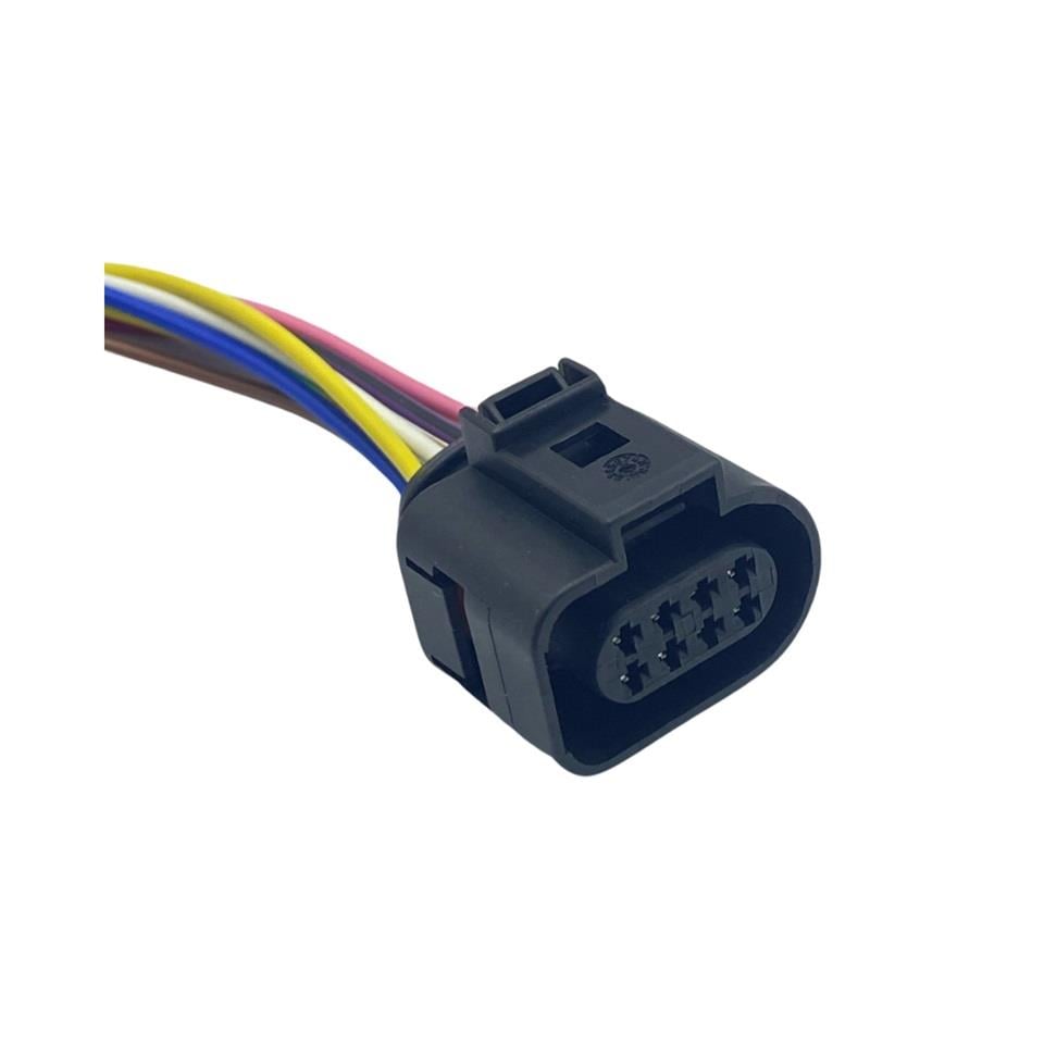 KAPI KİLİT MOTOR SOKETİ (8 FİŞ KABLOLU) AUDI-SEAT-SKODA-VW