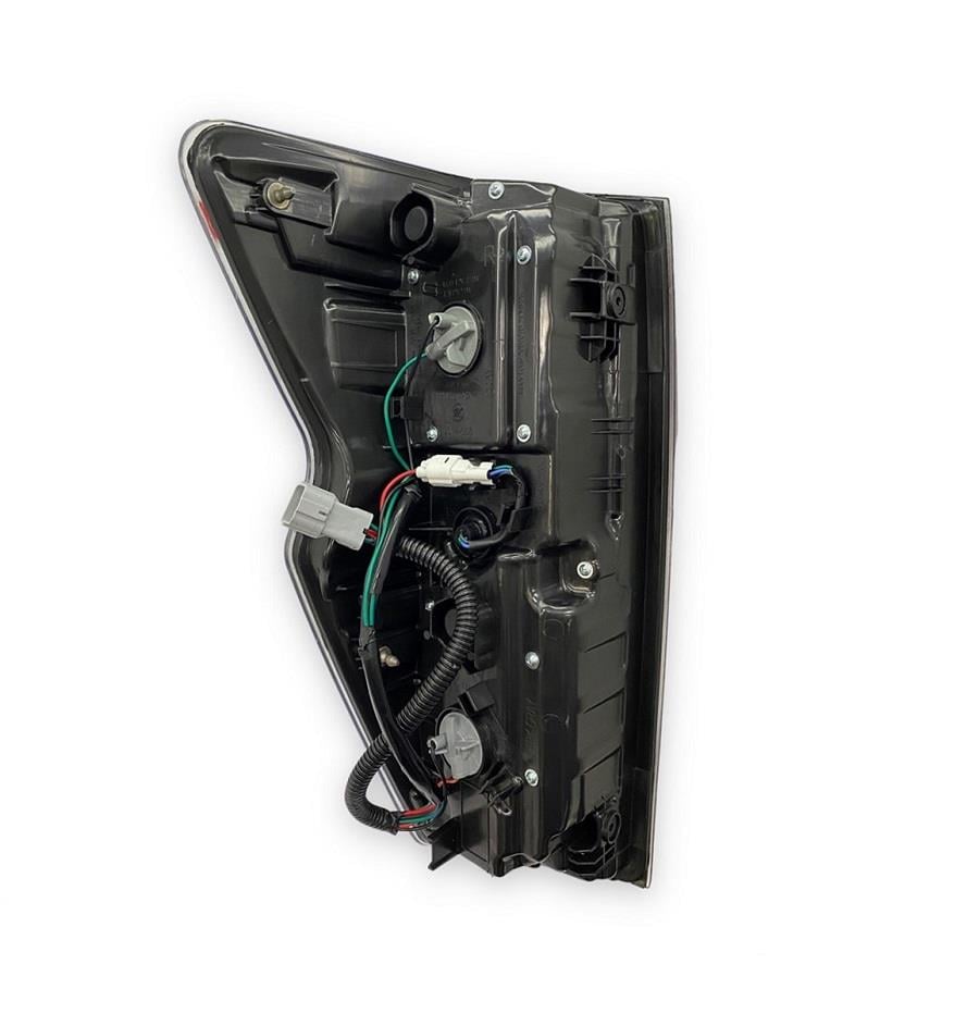 STOP LAMBASI (DUYLU-LEDLİ) ISUZU D-MAX 2020-2021 SAĞ