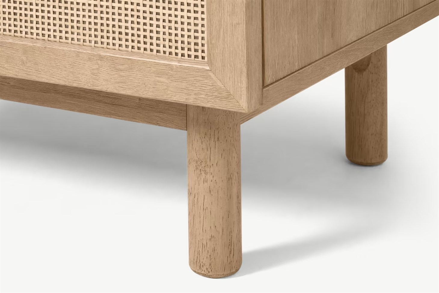 6 Çekmeceli Hazeran Şifonyer Rmn 9154, Meşe Ağacı