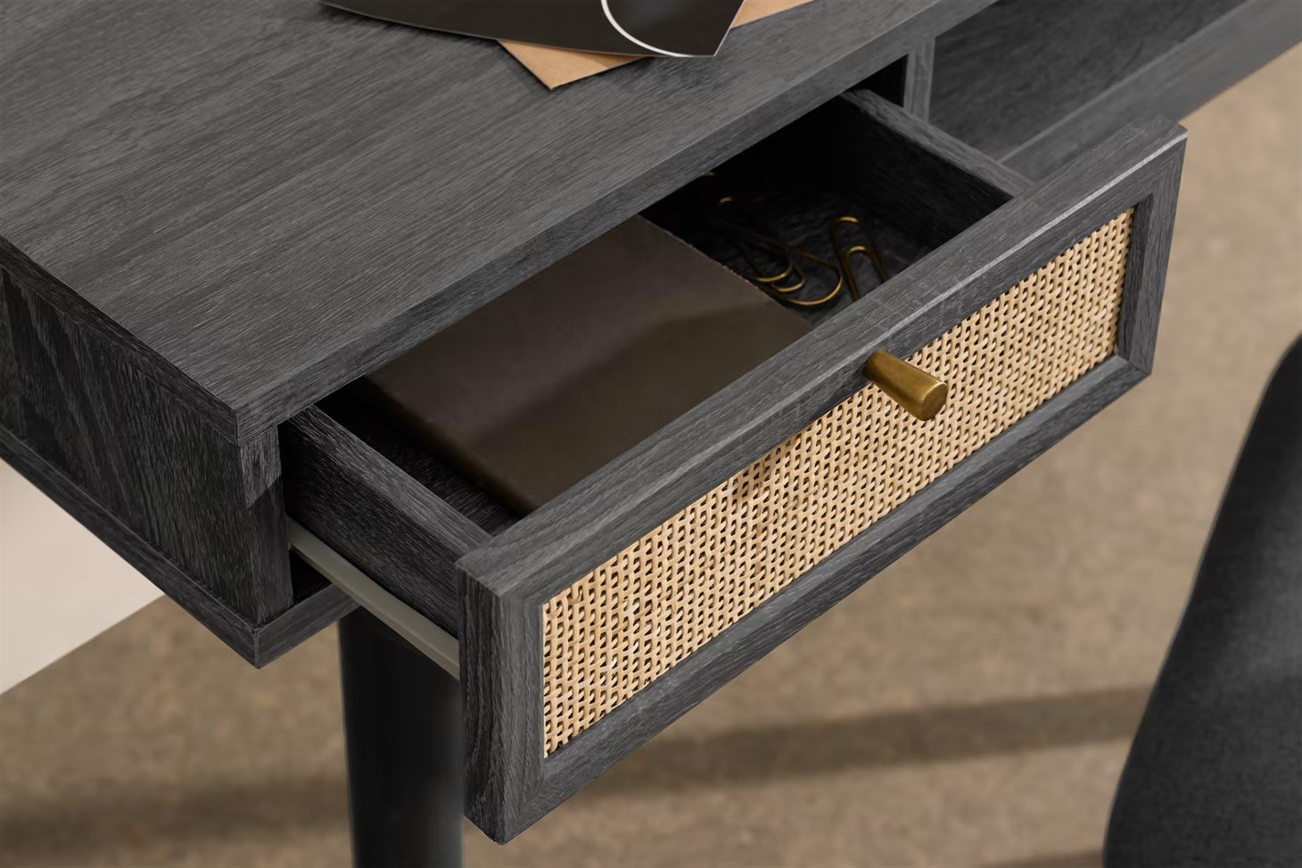 Hazeran Çalışma Masası Rmn 9137, Meşe Ağacı & Siyah