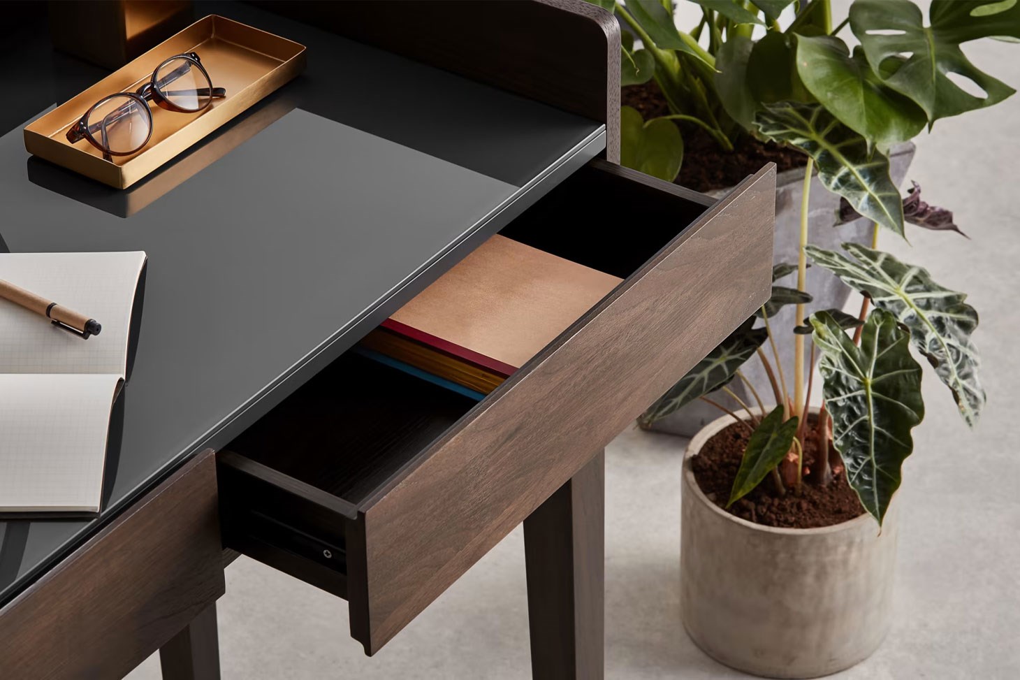 Makyaj Masası Rmn 9286, Ceviz Ağacı