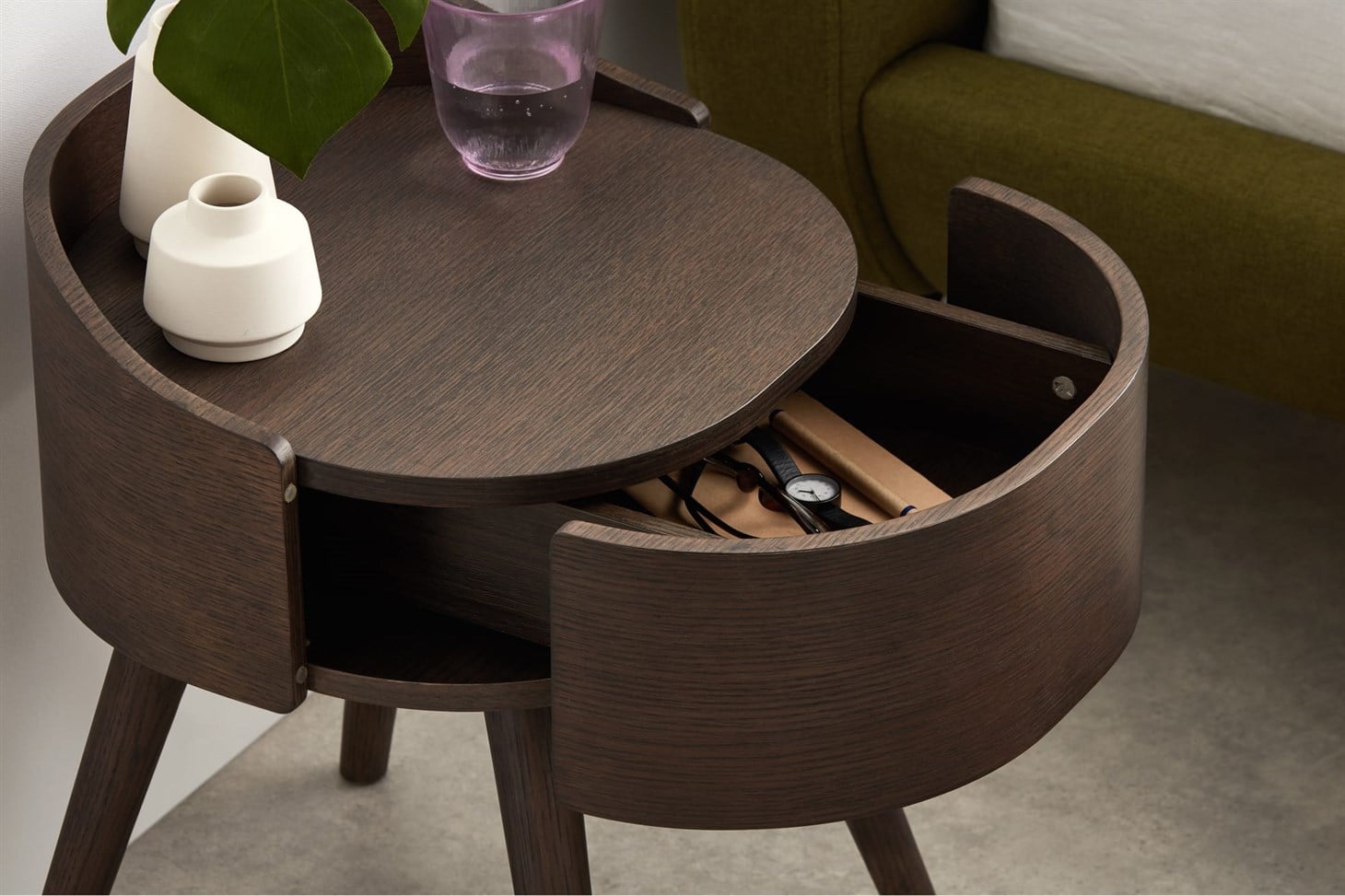 Odie Bedside Table, Dark Stain Oak
