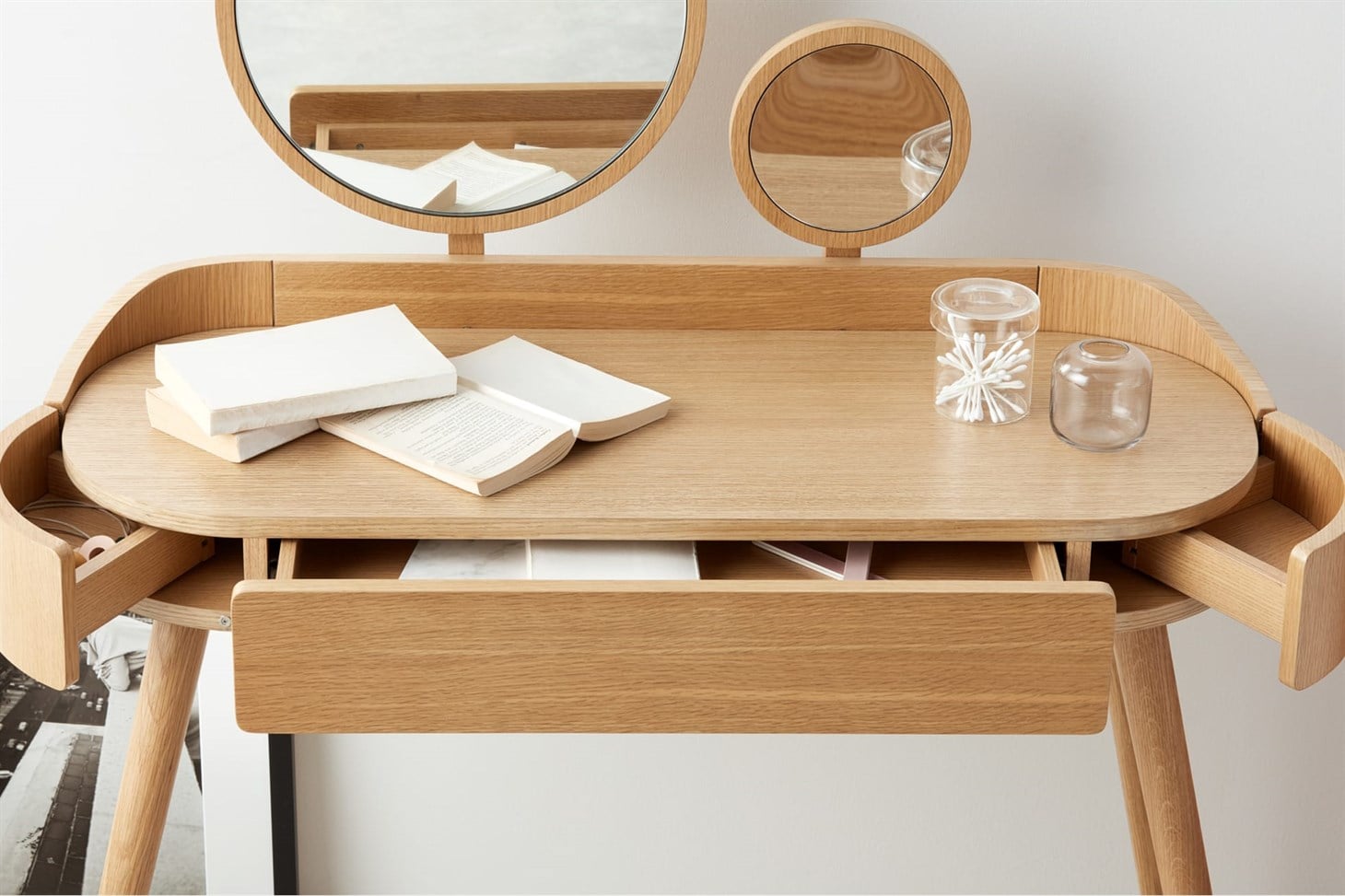 Odie Dressing Table, Oak