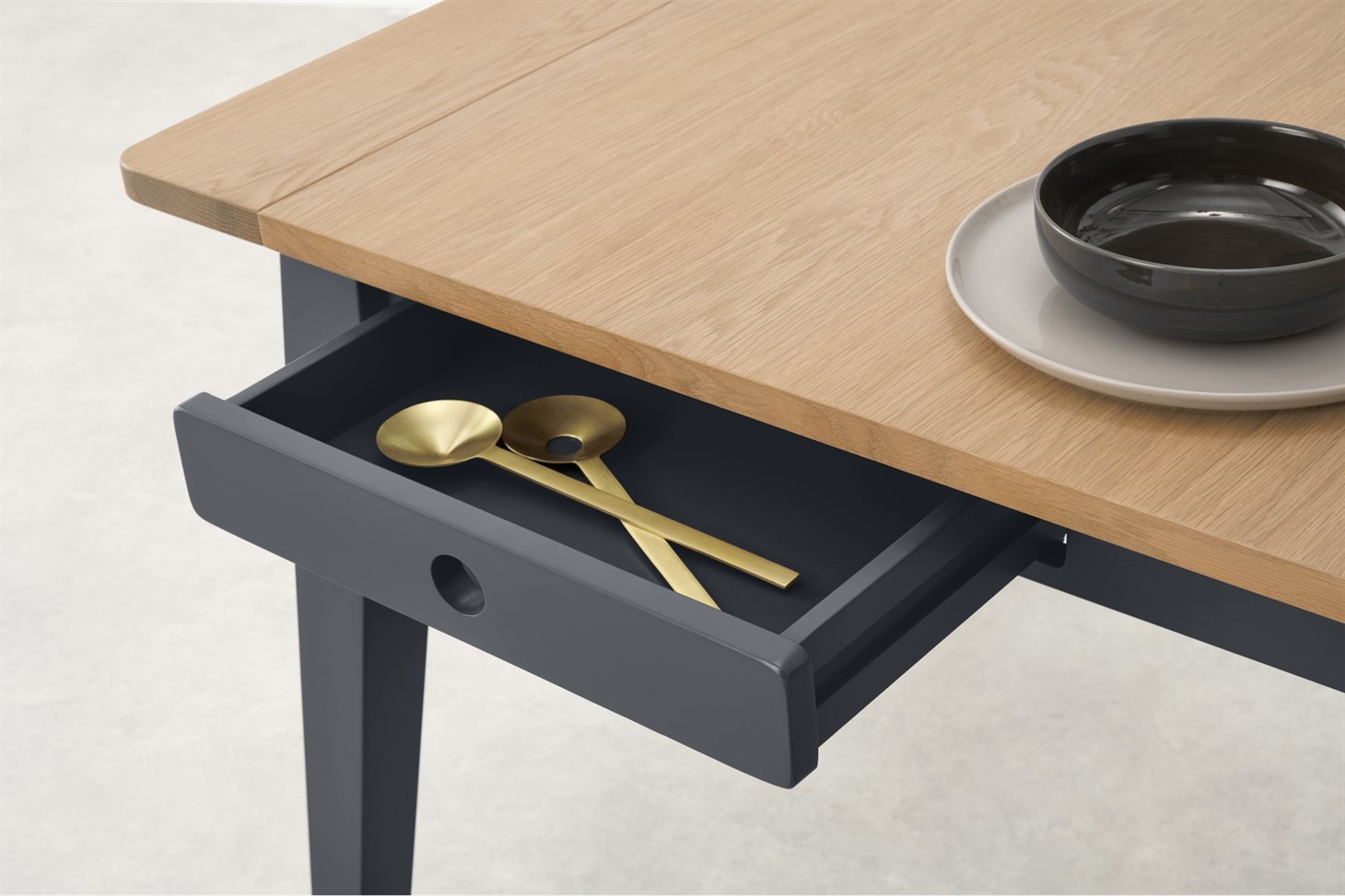 Ralph 6 - 8 seat Extending Dining table, Oak and Charcoal