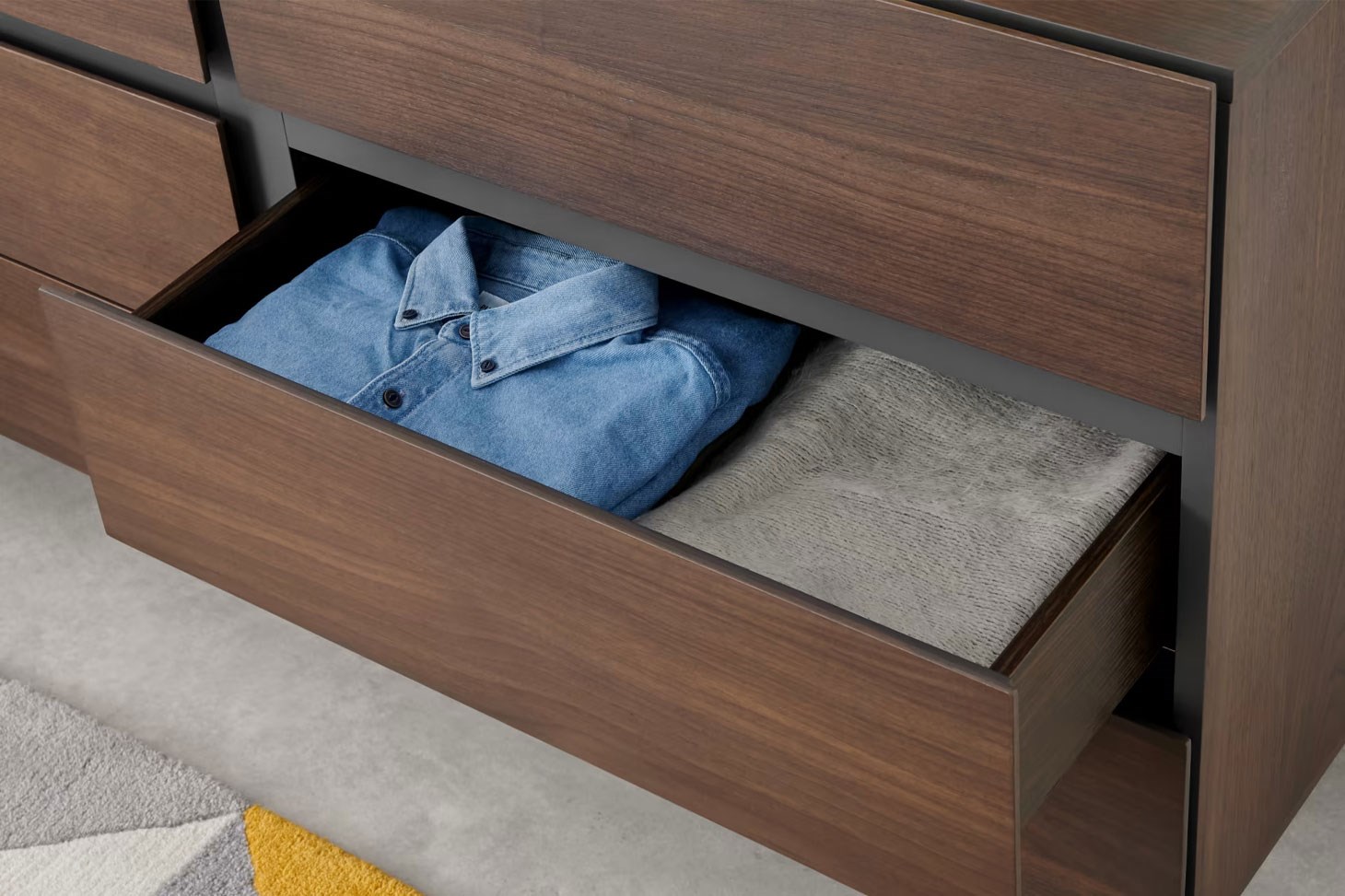 Şifonyer Rmn 9290, Ceviz Ağacı