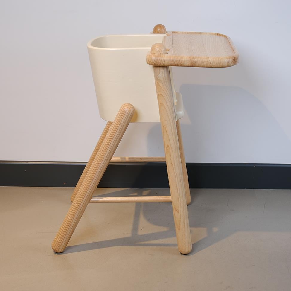 Throne Mama Sandalyesi, Masif Dişbudak 