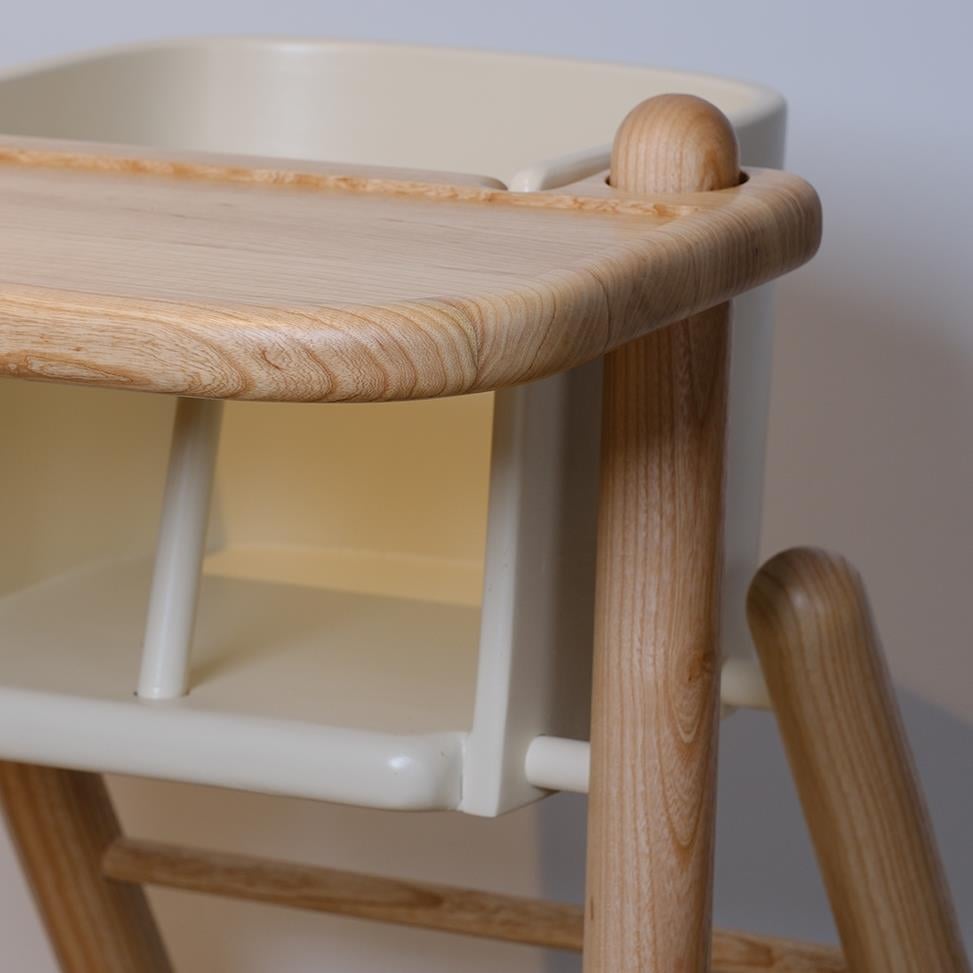 Throne Mama Sandalyesi, Masif Dişbudak 