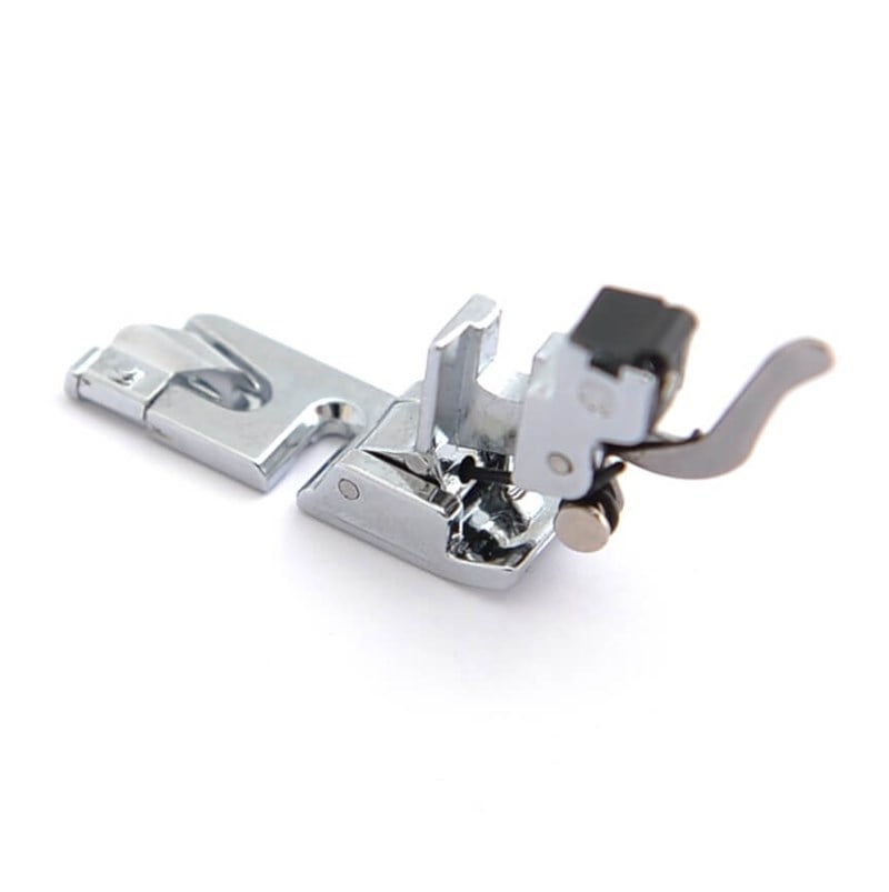 Aile Parça ÇeşitleriBDRAile Makinesi Standart Kıvırma Ayak / CY-7307 + CY-7300L