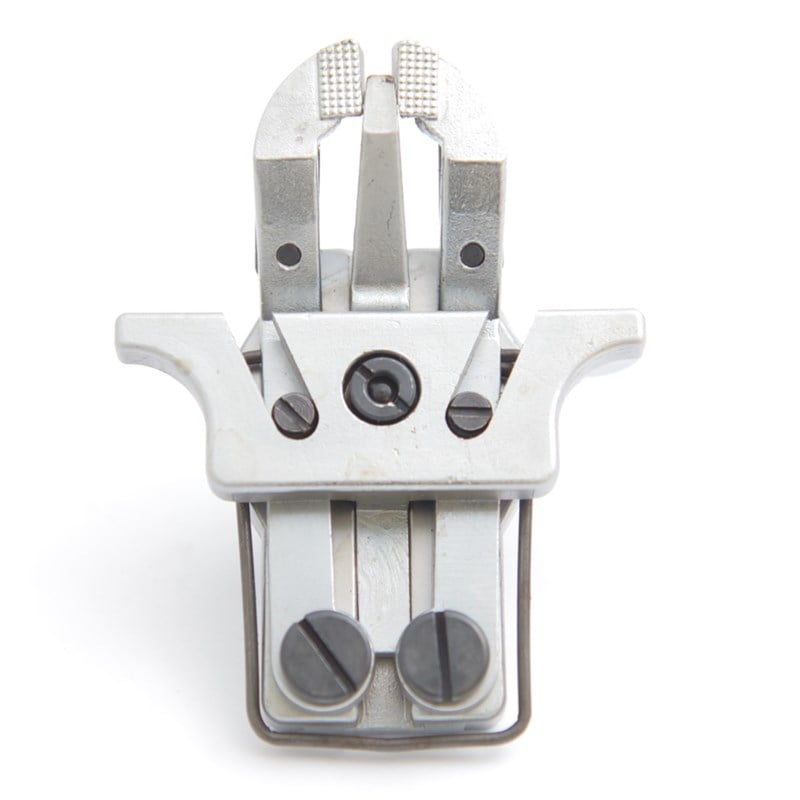 Düğme Parça ÇeşitleriHard SteelBrother 913/916 Düğme Çenesi / B2547-372-0C0