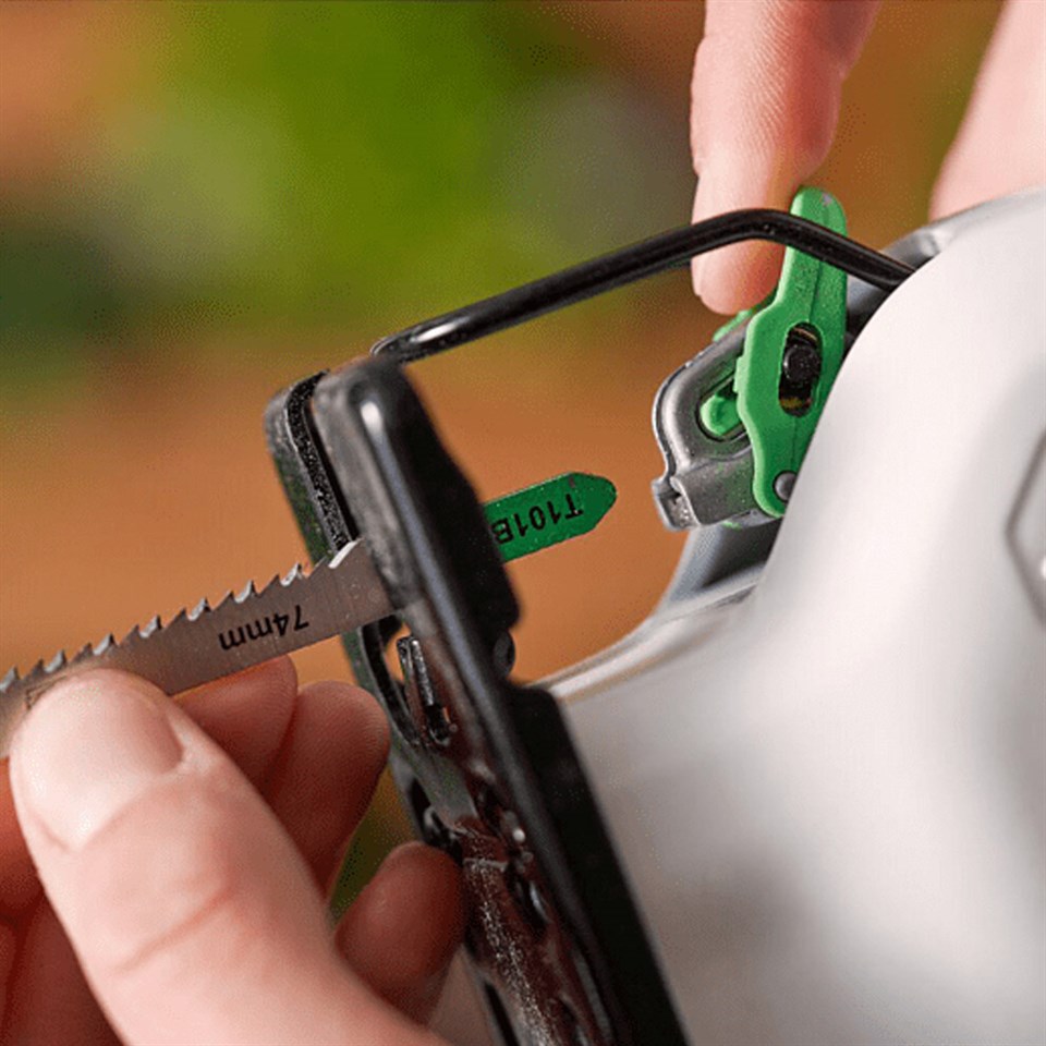Black&Decker REVJ12C Dekupaj Testere | dewdepo