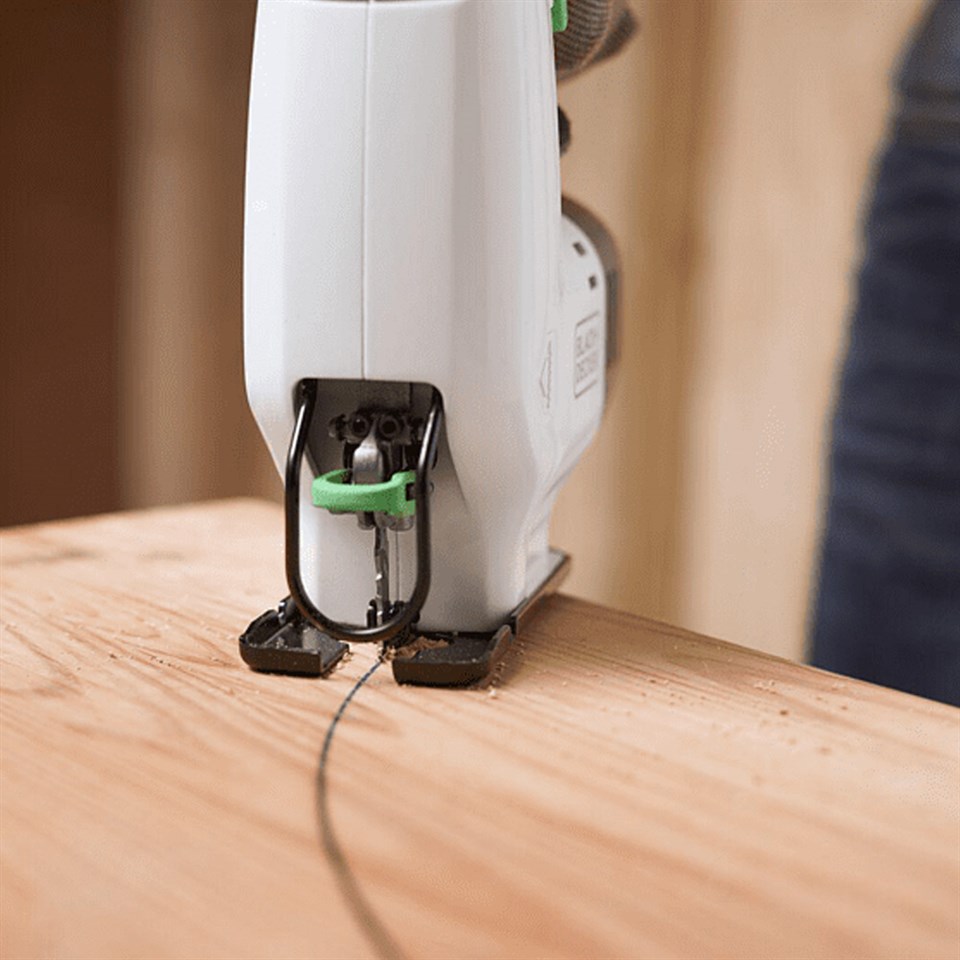 Black&Decker REVJ12C Dekupaj Testere | dewdepo