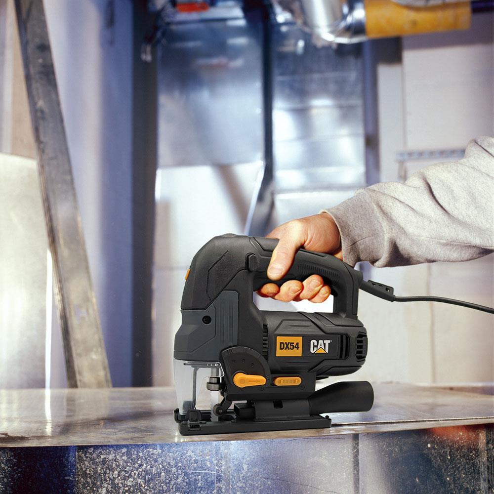 CAT DX54 750Watt Profesyonel Devir Ayarlı Dekupaj Testere 