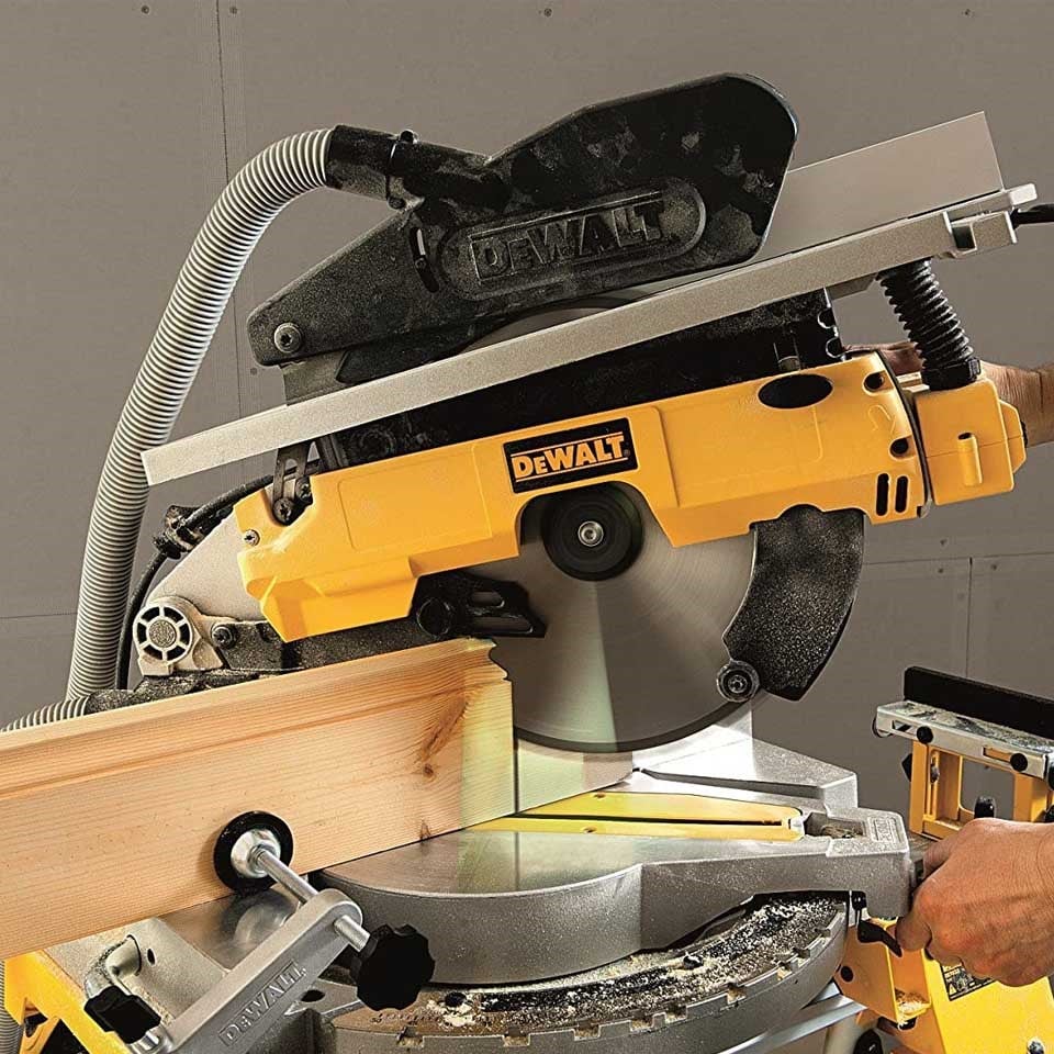 Dewalt D27113 Gönye Kesme 1600w 305mm