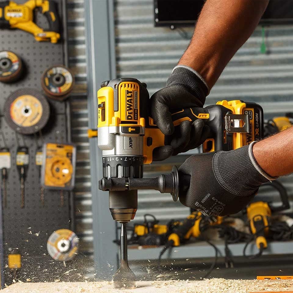 Dewalt DCD996NT Darbeli Şarjlı Matkap Aküsüz