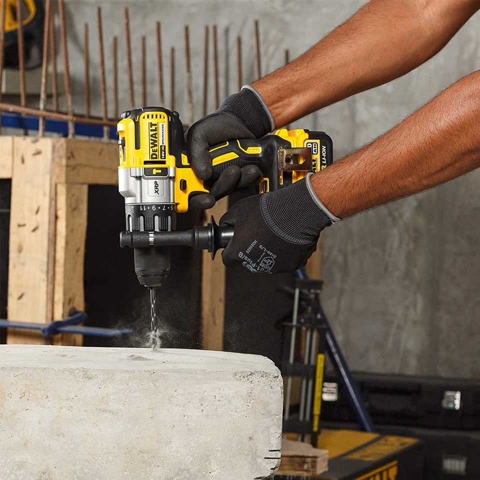 Dewalt DCD996NT Darbeli Şarjlı Matkap Aküsüz