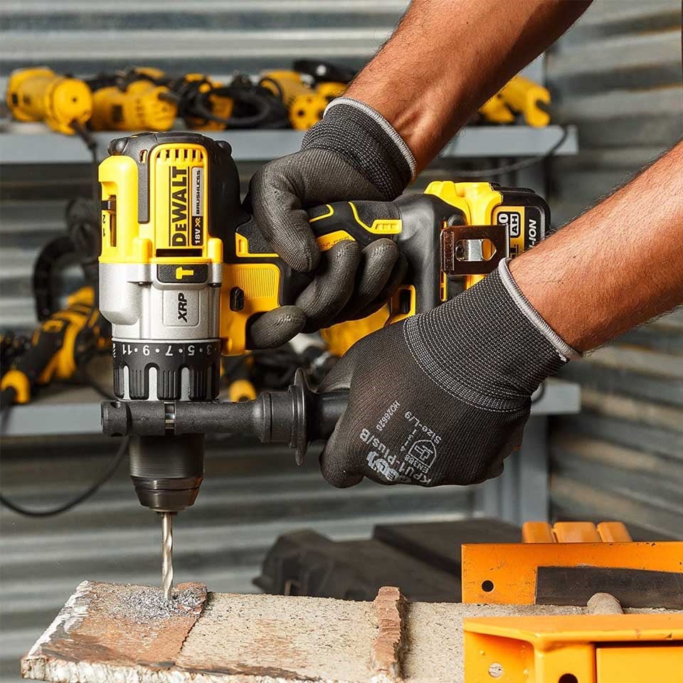 Dewalt DCD996NT Darbeli Şarjlı Matkap Aküsüz