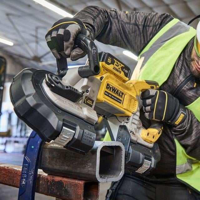Dewalt DCS374N Kömürsüz Şerit Testere Aküsüz | dewdepo